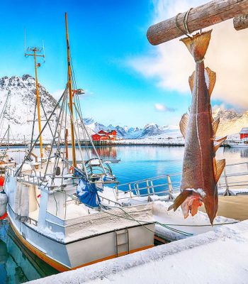 captivating-morning-view-of-small-fishing-village-resize